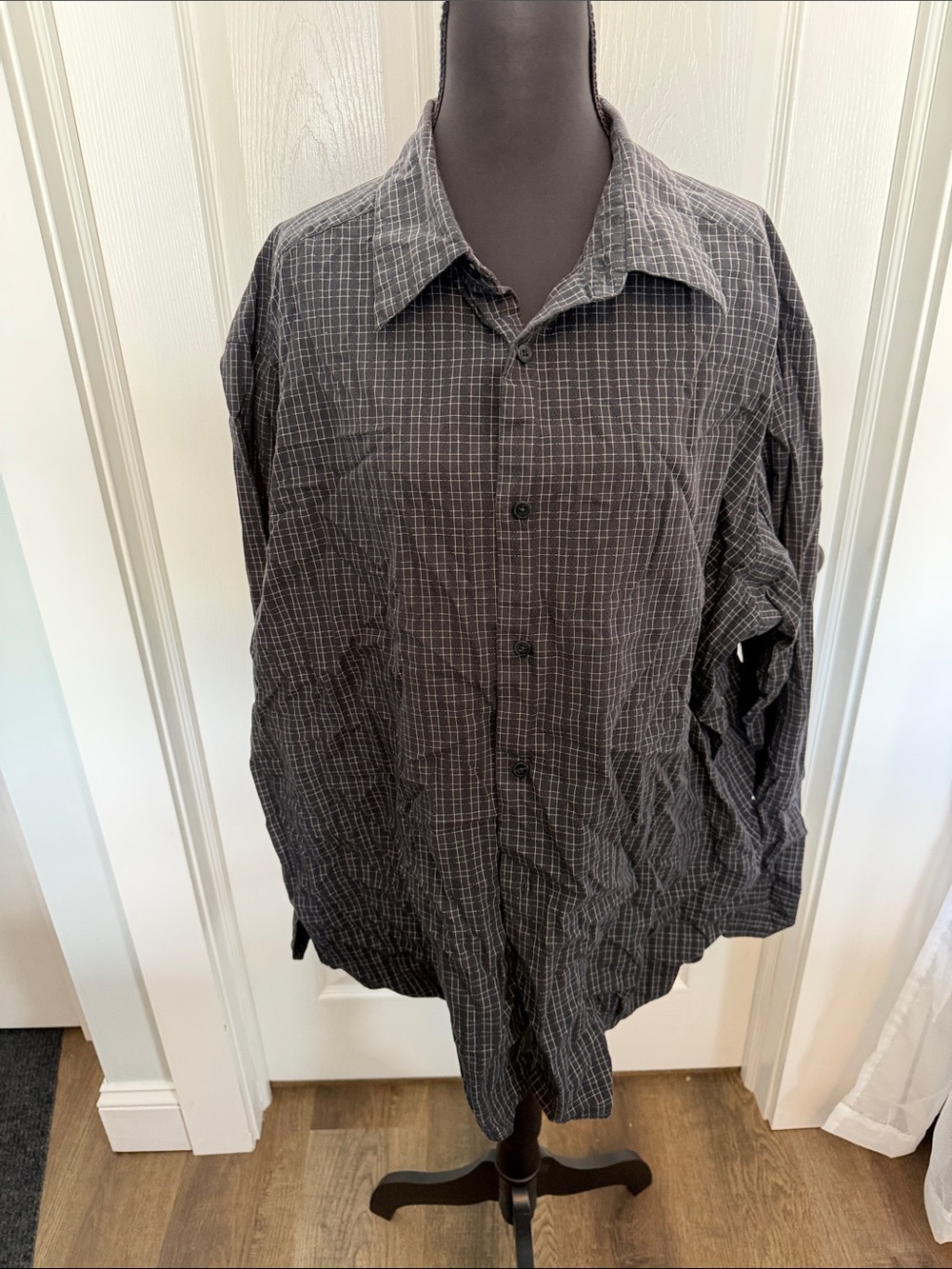 Claiborne Black Button-Up Shirt with White Windowpane Grid
